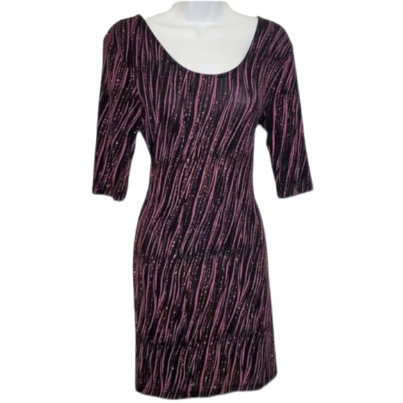 Next Runway Collection Holiday Dress - Picture 3 of 11